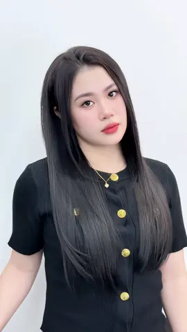 “Sẽ thật đáng tiếc nếu những ngày tháng trẻ trung nhất mình lại không xinh đẹp.” 🩶 #duỗi #thếlâm#thêsuongmautoc2025 #tócxinhmỗingày #viral