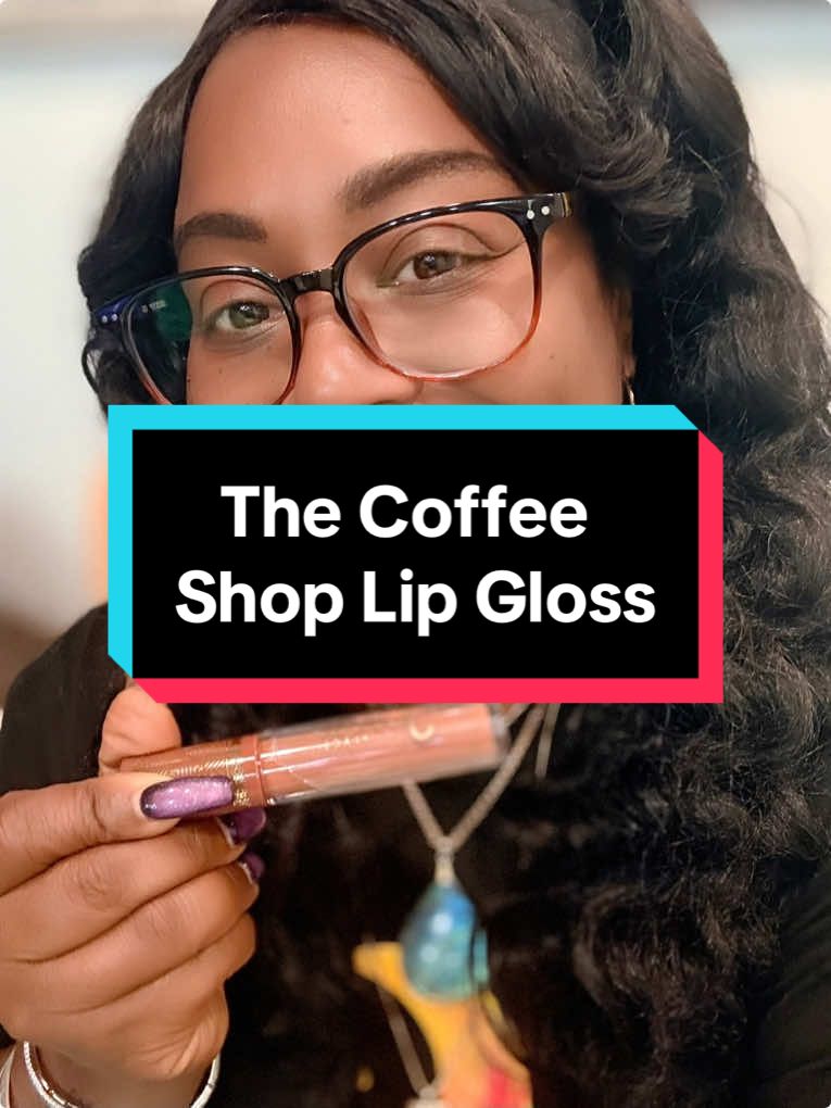 @Juvia’s Place #coffeetiktok #makeup #lipgloss #makeuplover #naturalmakeup 