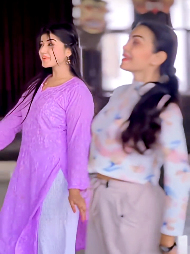 @Nethmi Roshel ❤️😀 #paradise #itnsrilanka #vairal #fyp #fyp 