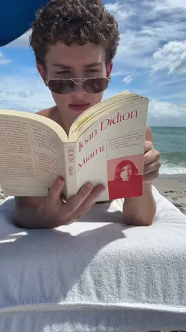 oh hey  #foryou #fyp #books #beach #reading 