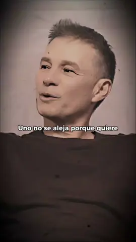 �� Uno no se aleja porque quiere #Hashtags: #ReflexiónDeVida #AmorPropio #SanarElAlma #Dignidad 