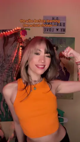 and before remembering the lyrics 😭🩵🧡 #trend #TSTheLifeofaShowgirl #dancer #taylorswift #taylornation 