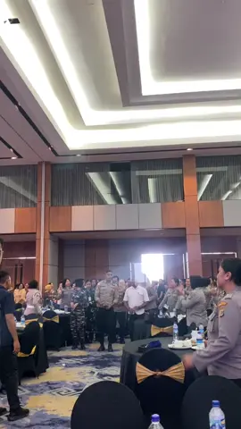 JA’i Bersama Bpk Kapolda NTT beserta Ibu dan Bpk Wakapolda NTT beserta Ibu🙏 #nttpride🏝🔥 #jai #fyppppppppppppppppppppppp #bajawa_flores_ntt #jaibajawa 