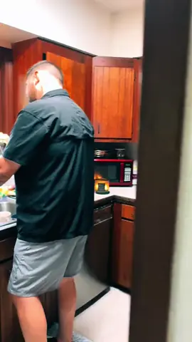 Burn by @Usher Raymond in the kitchen. #cover #foryou #Love #unity #bearbailey1 