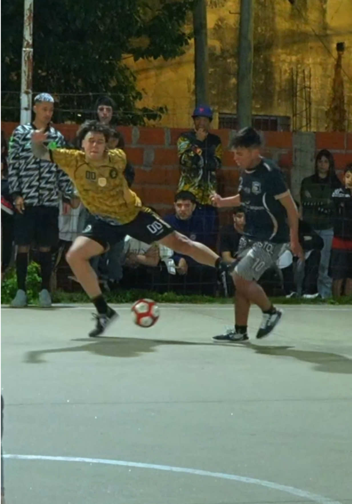 DEBUTÓ ALEXANDER 00 Y A LAS PIÑAS🥊!! Video completo en YouTube: TEAM BALANZA #matiasamboade #teambalanza #elreydelabalanza #antisecos⚖️💰💸 #potrero 