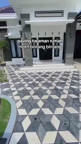 pemandangan halaman rumah dihiasi paving motif.  #pavingmotif  #rumah 