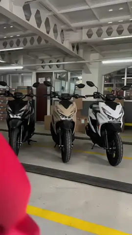 Ready stok all Varian Honda Beat Street nih gengs.. tinggal pilih mana warna idamanmu 😜  #hondabeat  #beatstreet  #xybca  #SPSMotorAjibarang  #socialmediaexcellence2025  @HONDA PURWOKERTO @AHASS SPS AJIBARANG @AHASS16175🔧 