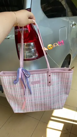 #vinnetora #taswanita #tasslingbag #totebagaesthetic 