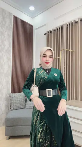Midi dress new arrival again bun gas ke live buat bungkus❤️‍🔥❤️‍🔥🫰🏻 #promomakan1010 #foryoupage #tunik #fyppppppppppppppppppppppp #fypage 