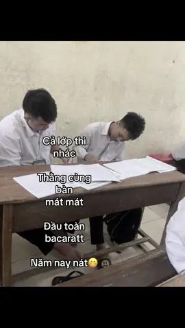 Cả lớp thì nhác-Thằng cùng bàn mát mát-Đầu toàn bacaratt😬#2009 #xhuongtiktok #hoc_sinh_cap_3 