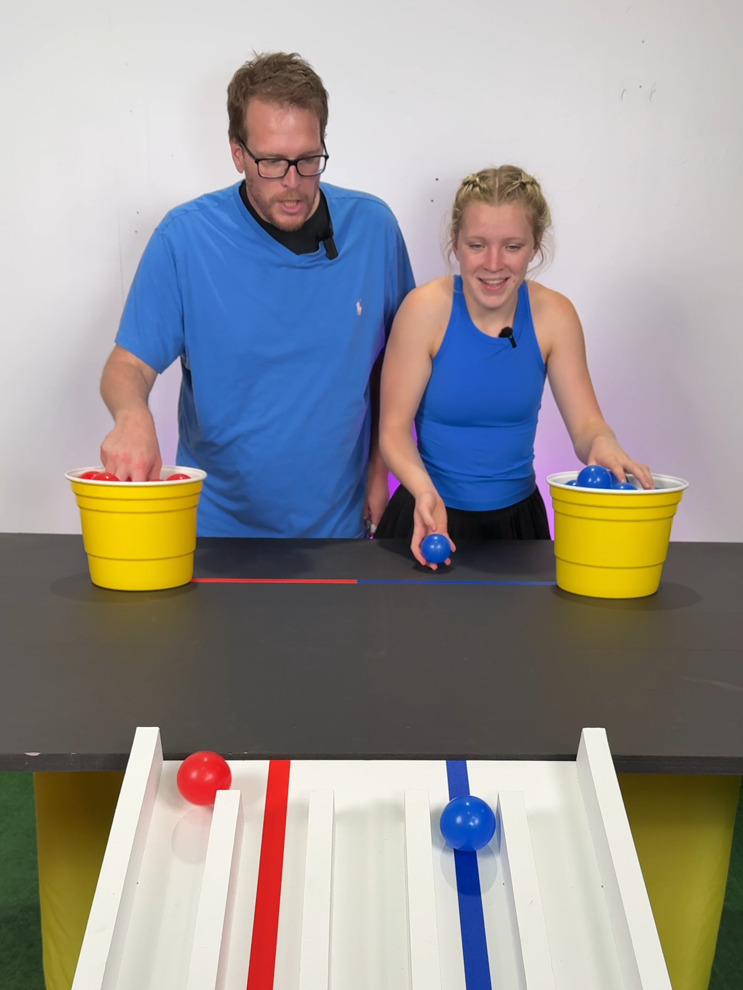 Ball Race!! Red vs. Blue #xyzbca #fyp #challenge #game #fun