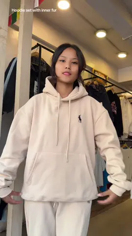 High quality hoodies set with inner fur#foryoupage #fypviralシ #deliveryallovernepal #fypnepal #DM9749359440@Reena Tamang @Teens