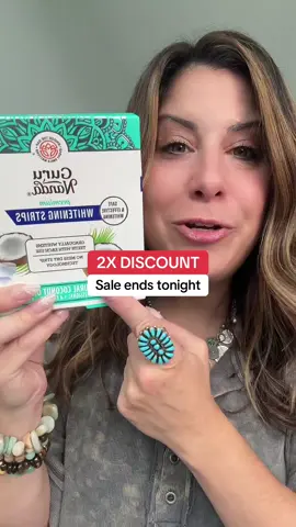 Coconut-powered GuruNanda whitening strips shine bright! #tiktokshopcreatorpicks #tiktokshopblackfriday #tiktokshopcybermonday #tiktokshopfalldealsforyou #ttsbeautybesties   *Final Price / Shipping / Coupons / Discounts may differ based on your TikTok account, available coupons, and current promotions. Always refer to product listing for up-to-date offers. 