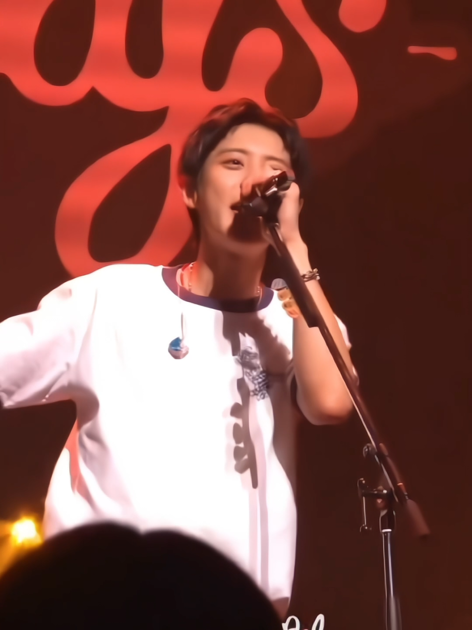 KAKAKK!!!! GANTENG BANGET HEIII 🥵🥵🤤 ©️.on video #TheDaysWithChanyeol #CHANYEOLJAPANTOUROSAKA #CHANYEOL #찬望 #チャンヨル