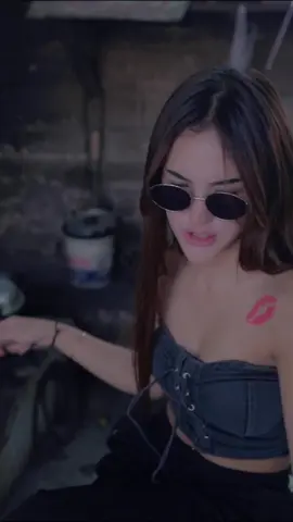 ini yg kalian cari #jossjiss #ichacellow  #laguichacellowtaksogok #taksogoktaksogok #malaagatha