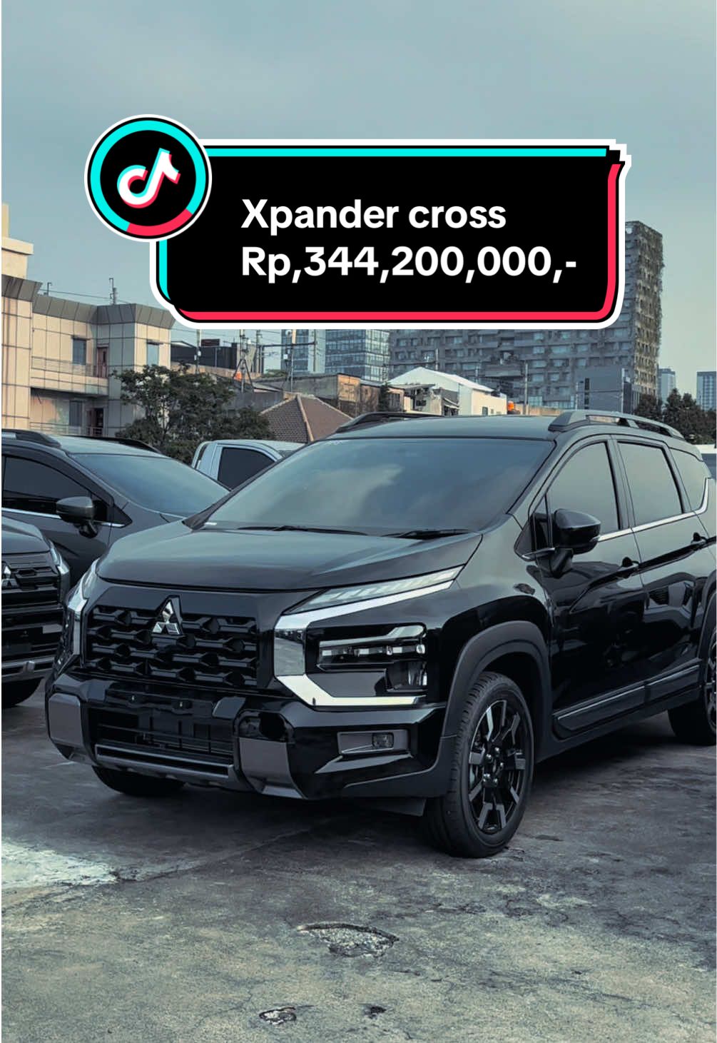 #CapCut Oktober o nya DO Xpander cross ✌️😆…. Best price best deal otr 344,200,000 kredit murah Dp mulai 20 jutaan !   Dapatkan spesial program menarik :  - tukar tambah  - test drive - bunga 0% 3th - dp murah 10%  Tunggu apa lagi? Konsultasikan segera Hub 0812-4964-0357 Sulaiman #xpander #xpandercross #mitsubishixpandercross #mitsubishimotors 