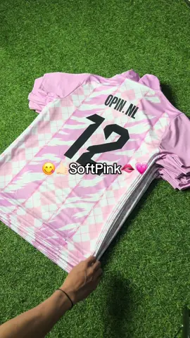 mana tahan kalian!! lihat jersey semewah ini dengan harga murah 😭😭😭 #jerseycustom #jerseykelas #bajukelas #jerseyfullprinting #jersey 