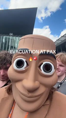 Evacuation at PAX AUS 2025 #melbourne #pax #paxaus #fyp #evacuation 