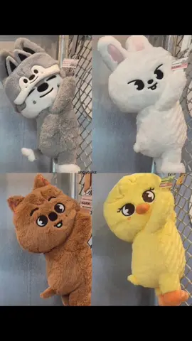 Stray Kids Dominate CelebrATE PopUp Skzoo Magnet and Skzoo Bag #straykids #merch #skzoo #skz #kpop 