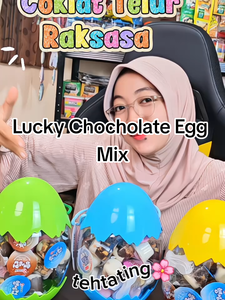 Membalas @ita.maryati2  Lucky Coklat Egg Mix Varian ini isinya banyak loh kapan lagi bisa dapet coklat telur sebesar ini guys #coklat #coklategg #luckycoklat #chocholate #7cosia 