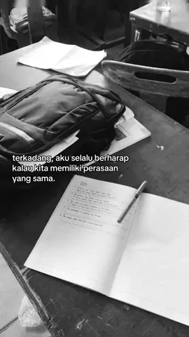 berharap.. #foryoupage #xybaca #galaustory #fotolive #katakata 