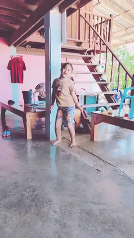 ผู้สาวจีนแบบใด๋#ขึ้นฟีดเถอะ #viraltiktok #happydance #tiktokviral #เด็กน่ารัก 