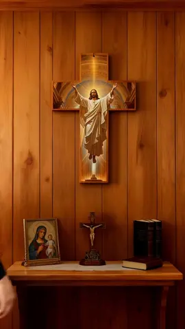 🎁 Perfect religious gift for any occasion! 🎉 #JesusChristCross #VintageStyle #WoodenCross #fyp #foryou
