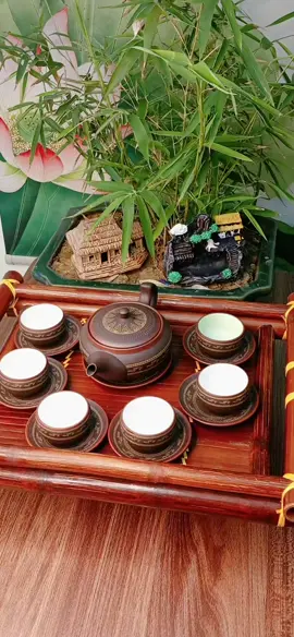 Bộ ấm chén bát tràng gốm hồng sa dung tíc 350ml nghệ nhân phạm thế anh#TikTokAwardsVN #dolien #amchendepnhattet2026 #gốmhồngsabáttràng #trốngđồng 