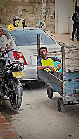 သနားပါတယ်🤣🤣🤣#funnyvideo  #funny #tiktokmyanmar  #fyp #foryoupage 