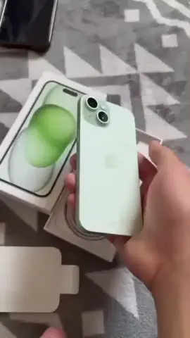 PROMO BULAN OKTOBER iPhone 15 128gb iBox • Harga : 700.000 • Ex Garansi resmi Indonesia PA/A • Fungsi 100% Normal (siap pake)  • Fullset box acc original • Bonus case layak pakee • Garansi personal ? Pasti..  info pemesanan :hubungi WhatsApp 📲085355967085