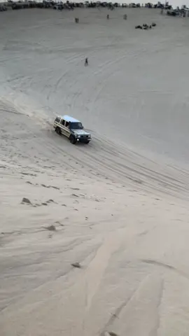 #تيوتا_شعار_لايعرف_القانون🔥🖤💪 #وادي_سوف #الفيض #اكسبلورexplore 