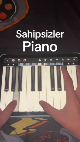 Sahipsizler Piano 
