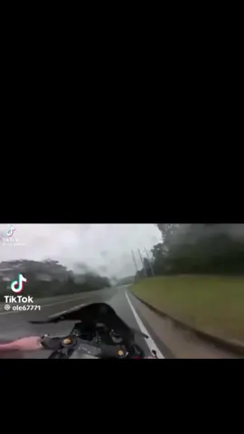 Disgusting behaviour by the police #getbettersoondancingmoto #dancingmotocrash 
