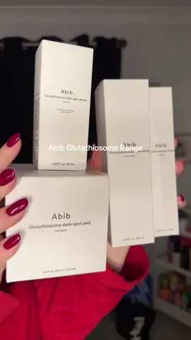 @Abib Cosmetics Glutathiosome Range is IDEAL for you girlies that struggle with pigmentation and dark spots.  It’s key ingredients are Glutathione, Vitamin C and Niacinamide. It helps to provide a deep hydration and to help protect your skin barrier.  #abib #abibserum #darkspots #koreanskincare #acnescars 
