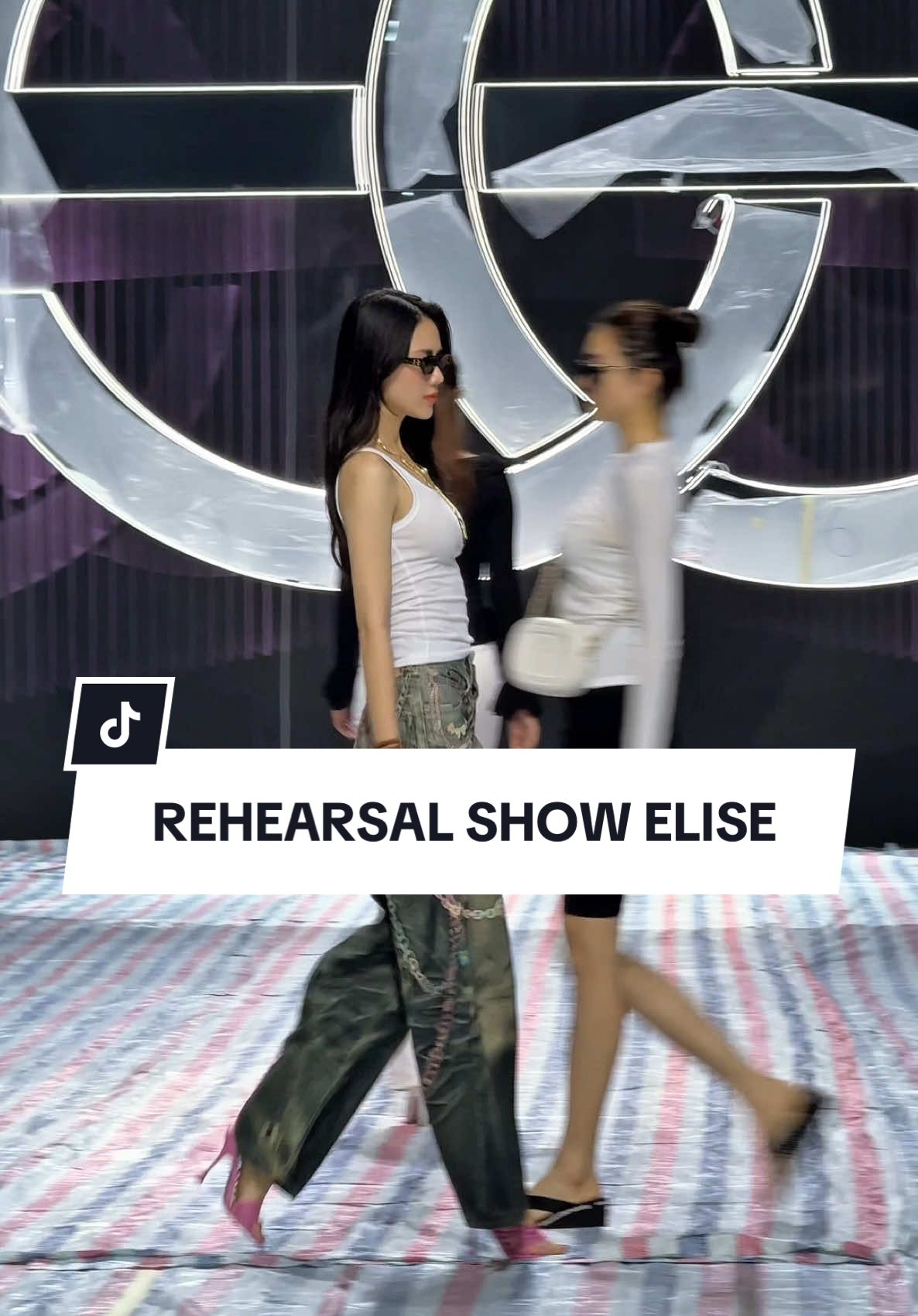 📍Rehearsal cho đêm diễn tối nay, mọi người cùng chờ đón thảm đỏ và phần trình diễn của Hoa tối nay nha🥰 #buiquynhhoa #fyp #xuhuongtiktok #trendingtiktok #trendingtiktok #muvn2023 #missuniverse2023 #rehersals #show #elise #thoitrang #model 