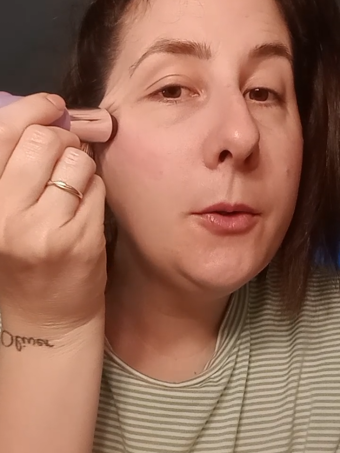 ✨ Viral Beauty Must-Have! ✨ Testing the Wonderskin Blush – Long-Lasting, Hydrating & Natural Flush! 💖 #wonderskin #makeupreview #BeautyTok #nofilterlook #blushhack 