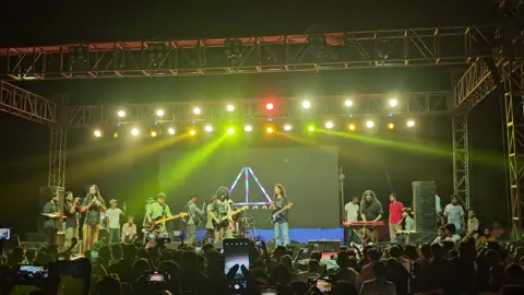 তুমি সাইকেল চালানো শিখবে তাই,  আমি আজও সাইকেলে ঘুরে বেড়াই ❤️‍🩹 #vairal #foryoupage #foryou #vairalvideo #vaiprofycaramba 