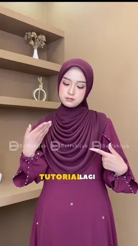 Gen Z tutorial hijab yang le 1945 masih ada juga yang belum ngerti dan masih ada juga yang minta draperry nya aja???  Sudah Lah minda angkat tangan saja 😅🙂‍↔️ #hijab #hijabinstan #hijabdraping 