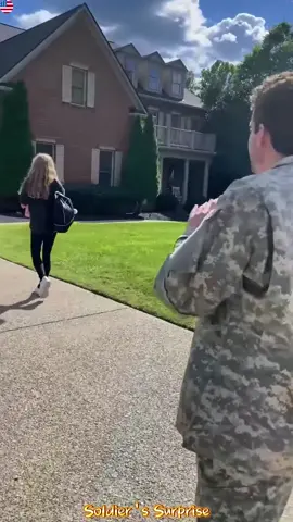 Soldiers coming home and surprise their family ❤️ #military #viral #feelings #Love #soldier #welcomehome 
