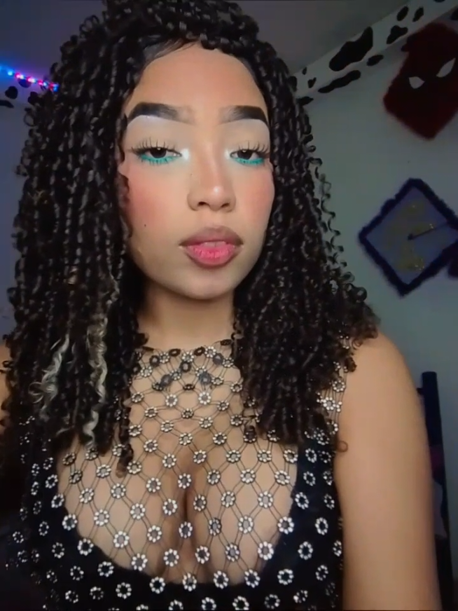 Demasiado buena🥲 #fyp #alvaritodiaz #nena #buena 