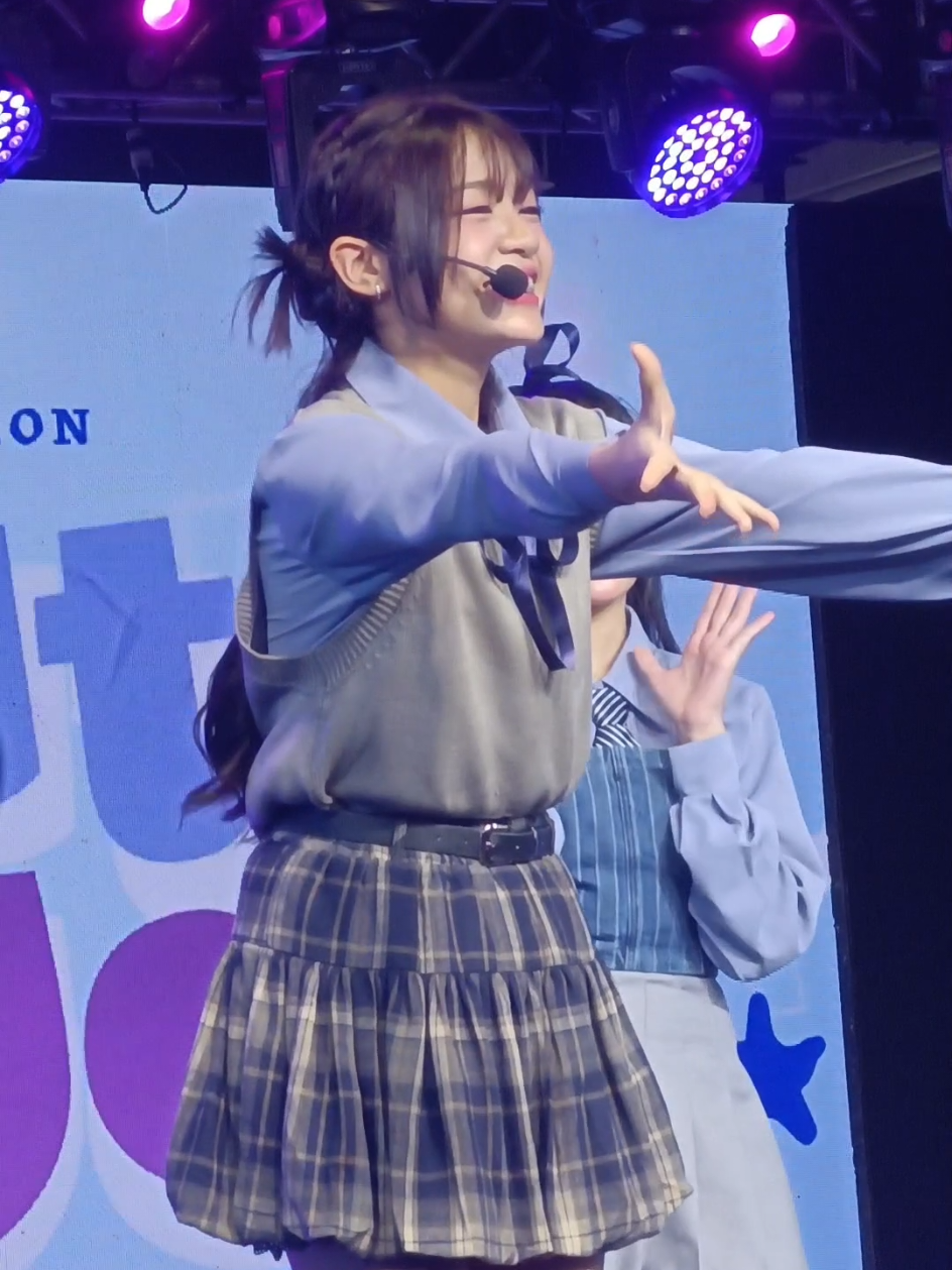 เกรป~ #grapebnk48 #bnk48 #bnk486thgeneration #bnk486thgen_debutstage 