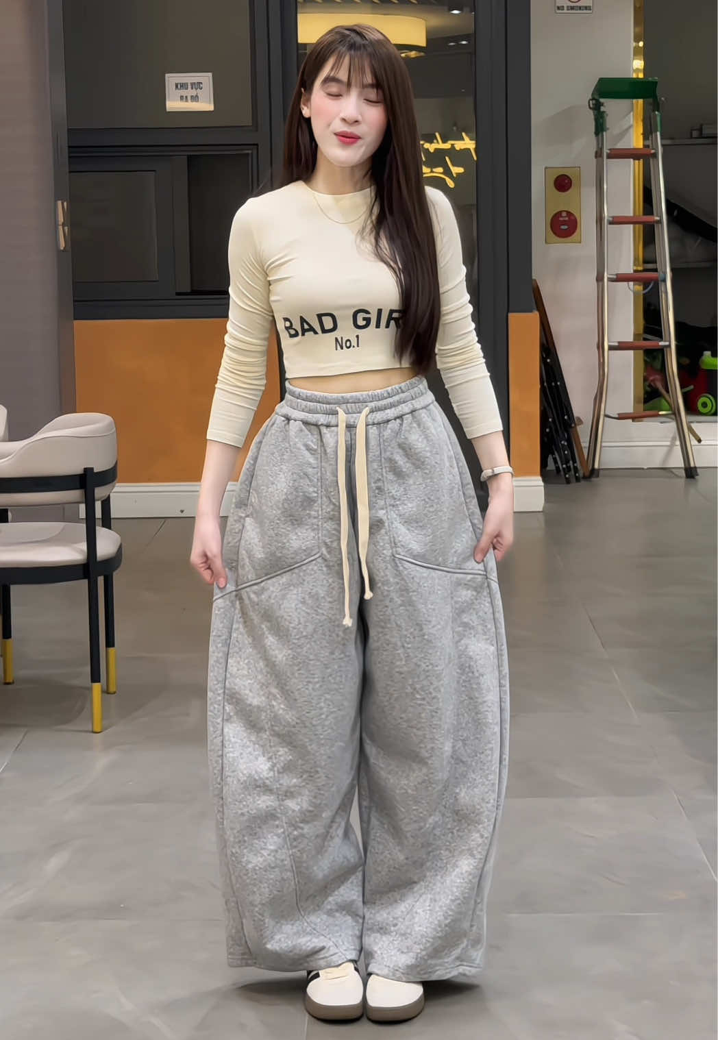 Quần ống cong #quanongrong #quanni #tinhxinhclothing 