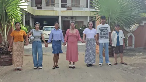 မညီမညာလေးပါကွယ်🥲💗#tiktokb4youdo #vanjeon🍷 #fypシ゚ #fypシ゚ #trendjoin @Thiri @အဘိုင်မောင်နွားလေး @Ben''😡💕 @✨A & S✨ @kaung.htet4004 