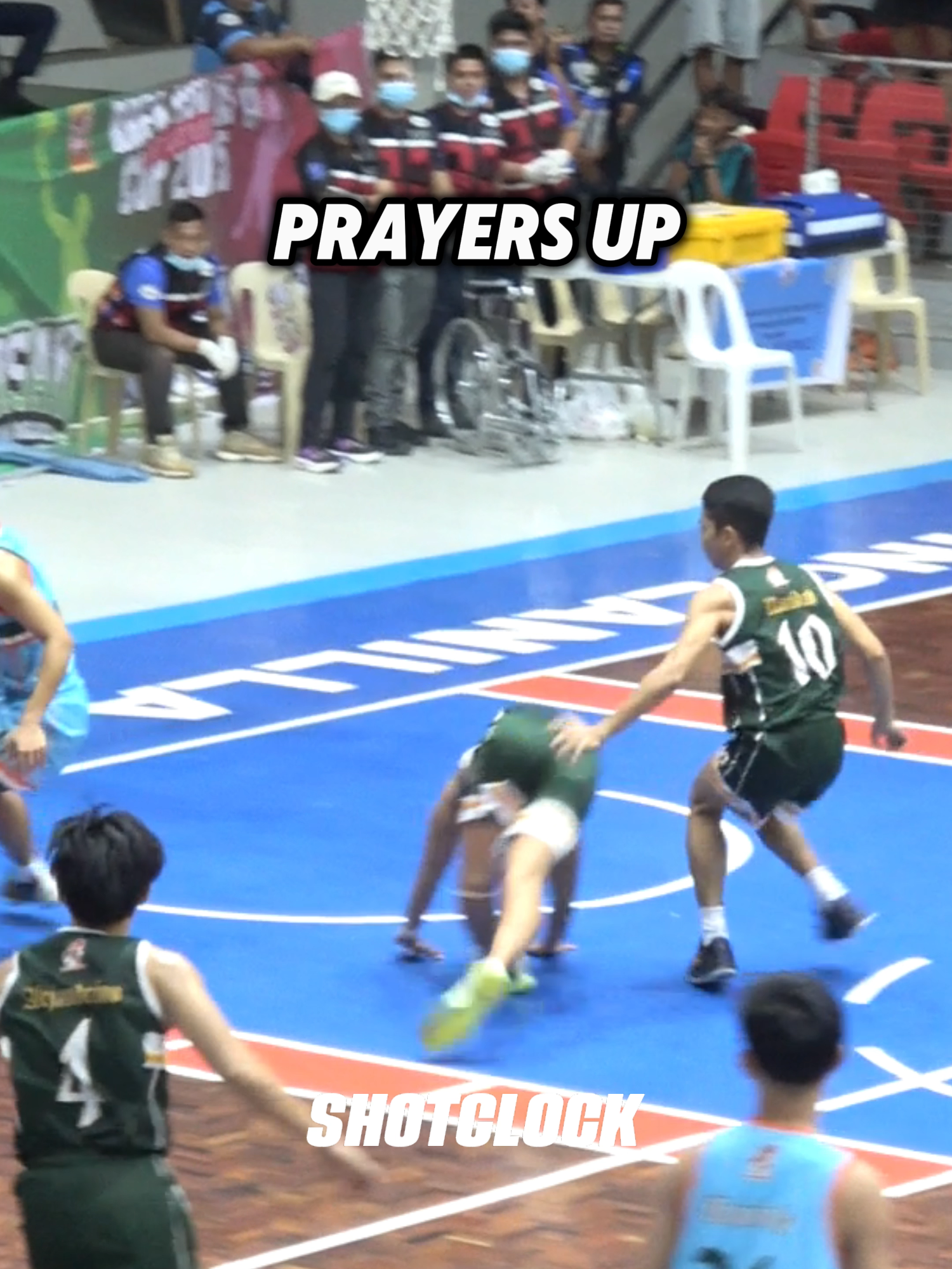 Prayers up 🙏 #shotclock #basketball #basketballplayer #basketballhighlights #fyp