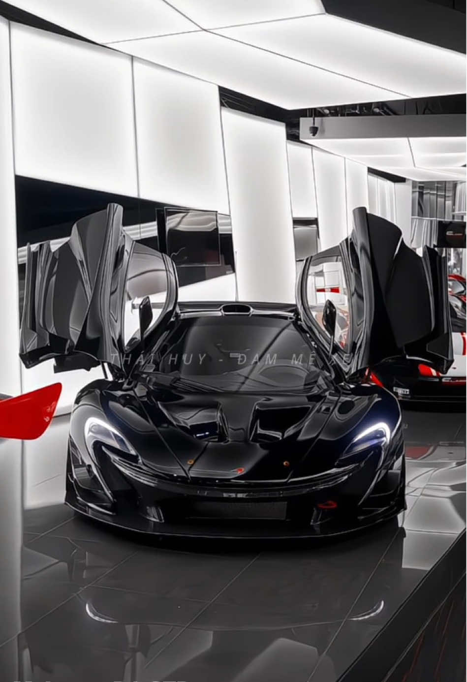 McLaren P1 GTR | Chiếc này chạy đường ổ gà ổ voi chắc đứt ruột 🤡 #sieuxe #viral #car #mclaren #mclarenp1gtr 