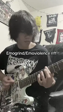Super fun writing this one #screamo #skramz #grindcore #emoviolence #guitar 