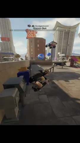 trying to find different trickline spots #skate #tricklining #skate4 #fyp 