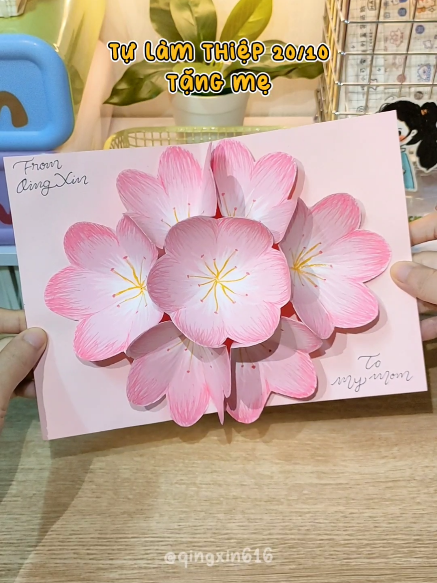 Tự làm thiệp 20/10 tặng mẹ và cô giáo nhân ngày Phụ Nữ Việt Nam  #handmade #DIY #ngayphunuvietnam #quatang20thang10 #qingxin616 