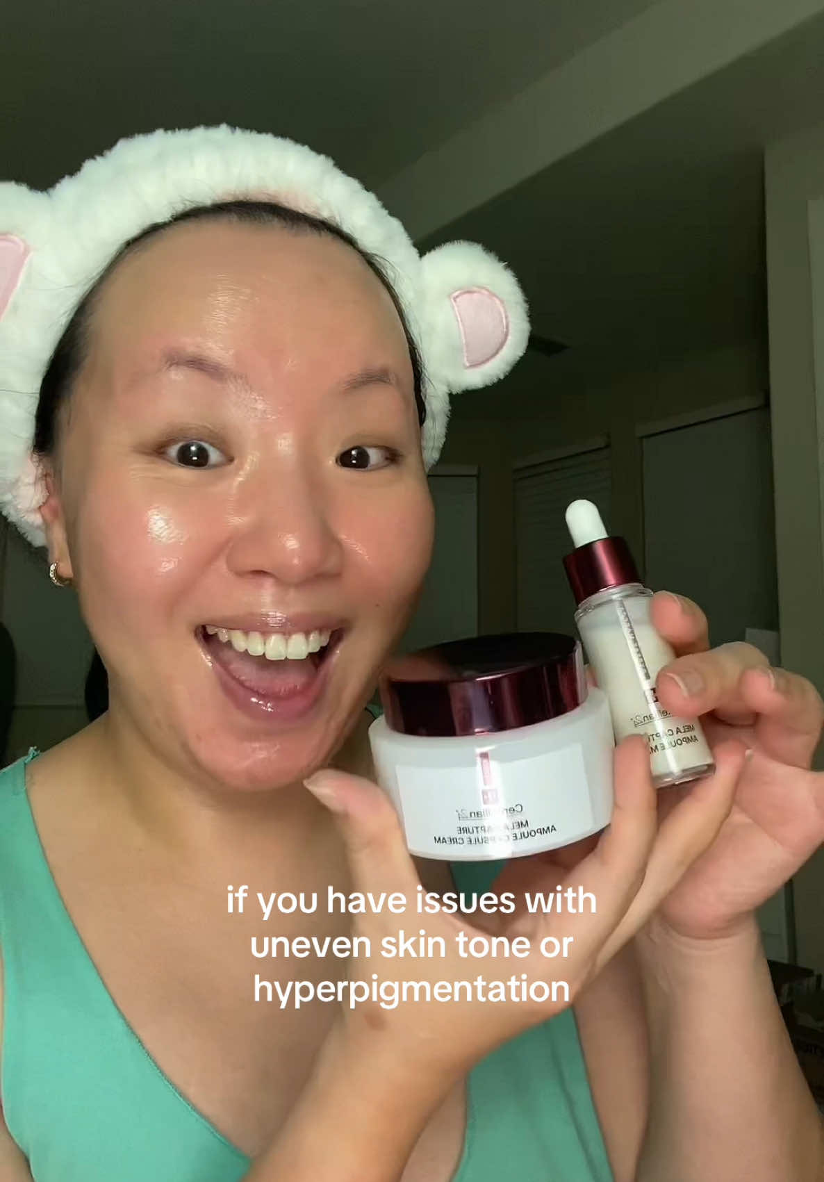 Anti-aging, hyperpigmentation, and nourishes skin making it glass like. The ampoule is the best!  #centellian24 #hyperpigmentation #pigmentation #aging #antiaging @Centellian24 