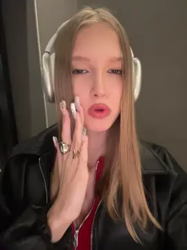 тгк: энергичная ева 